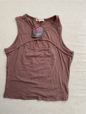 Heart Hips Mauve-Brown Cutout Crop Tank Top